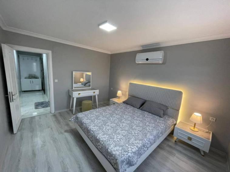 Caspian Modern *